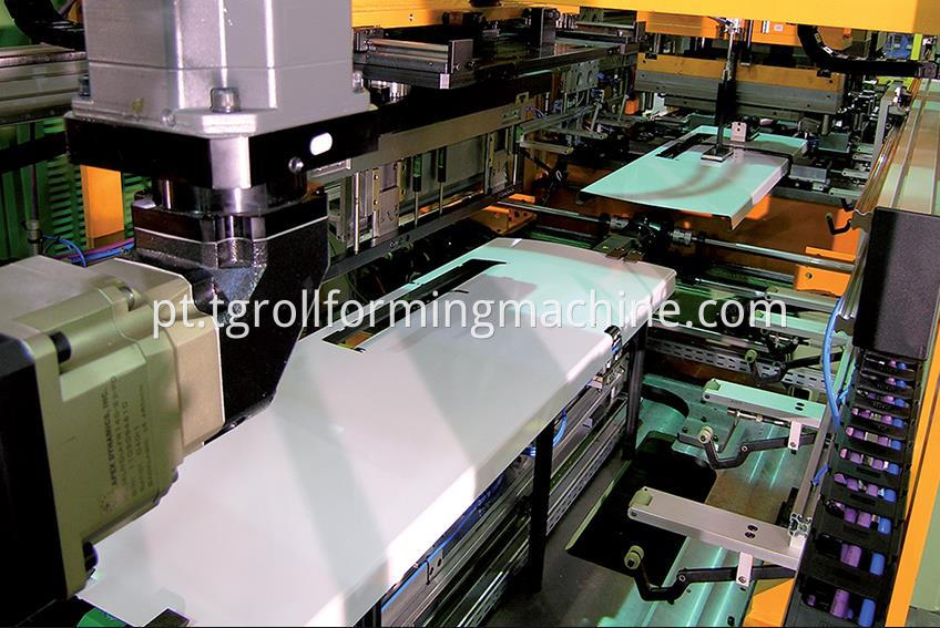 FRefrigerator Door Panel Roll Forming Machine